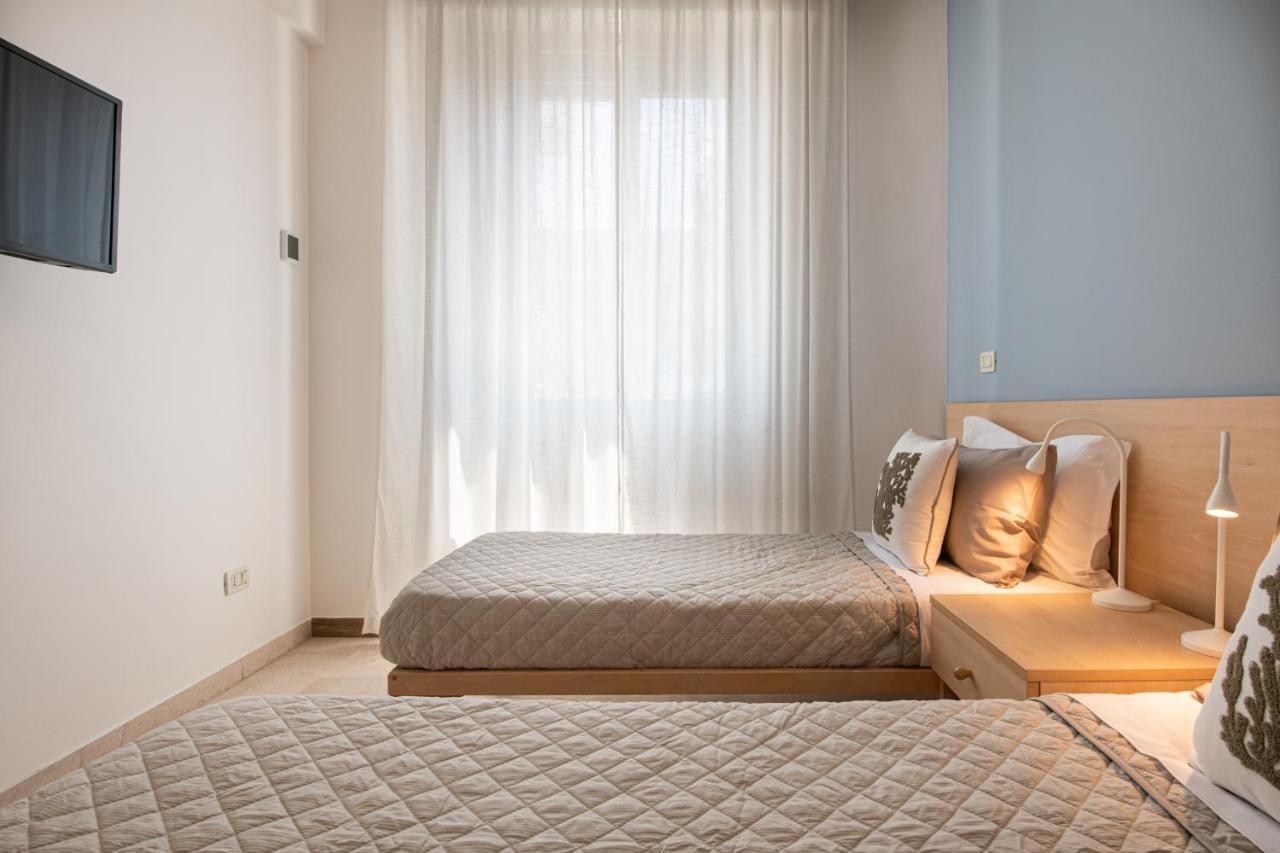 Ventodue Apartment Rimini Bagian luar foto